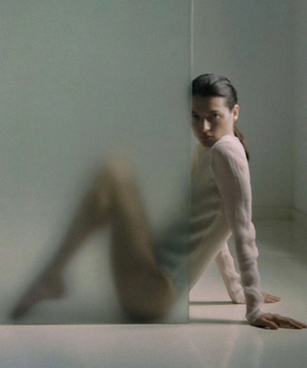 A cover of "MINIMALISMO CHIC" cluster. The owner is enfoquecreativoi. The cluster consists of 41 elements.