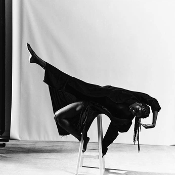 A cover of "paraphernalia" cluster. The owner is kelsmoney. The cluster consists of 41 elements.