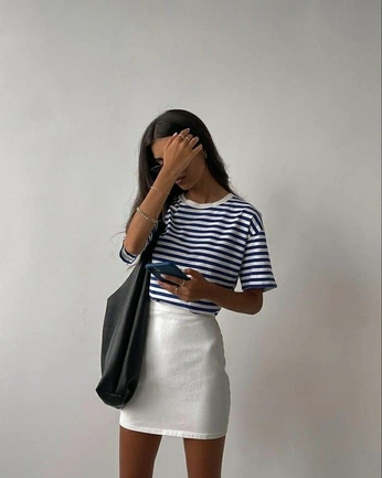 A cover of "Summer" cluster. The owner is pollei. The cluster consists of 7 elements.