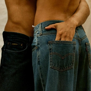 A cover of "Junior" cluster. The owner is magyarmatador. The cluster description is "OC". The cluster consists of 174 elements.