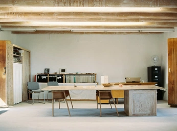 A cover of "Office_portraits" cluster. The owner is supervisoreko. The cluster consists of 2 elements.