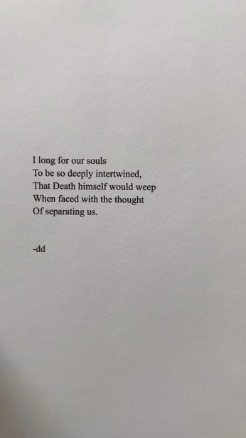 A cover of "v" cluster. The owner is mareneeps. The cluster consists of 4 elements.