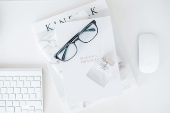 A cover of "Personal Brand" cluster. The owner is tamilpari. The cluster consists of 8 elements.