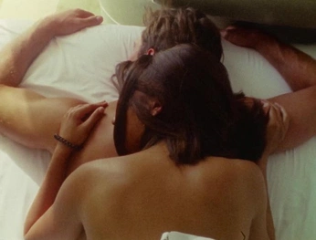 A cover of "stick around" cluster. The owner is gracegaede. The cluster consists of 2 elements.