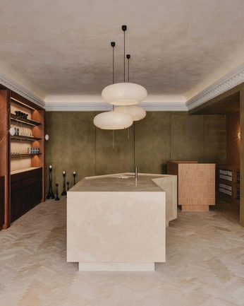 A cover of "interior design" cluster. The owner is edithhhh. The cluster consists of 10 elements.