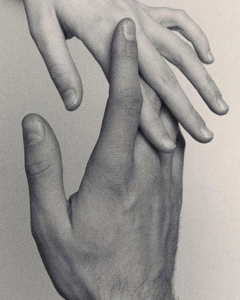 A cover of "feel" cluster. The owner is punxtears. The cluster consists of 14 elements.