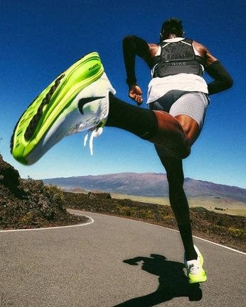 A cover of "Running" cluster. The owner is martinfff. The cluster consists of 5 elements.