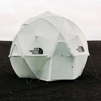 A cover of "naomi" cluster. The owner is naomistill. The cluster consists of 306 elements.