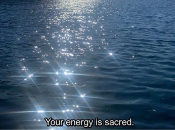 A cover of "Hoh quotes/copy" cluster. The owner is triniityyy. The cluster consists of 1 element.