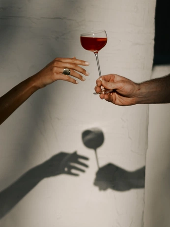 A cover of "Art Direction 004" cluster. The owner is kasdikos. The cluster consists of 20 elements.