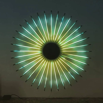 A cover of "light" cluster. The owner is stjarnak. The cluster consists of 19 elements.