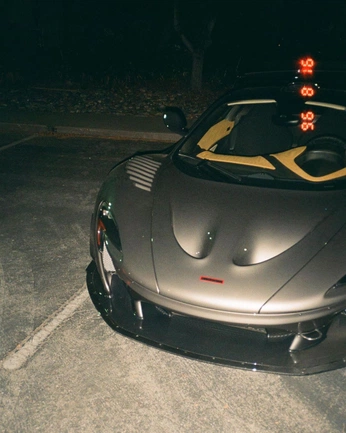 A cover of "Mclarren" cluster. The owner is timo1. The cluster consists of 3 elements.