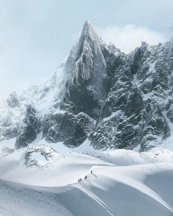 A cover of "destinations" cluster. The owner is jrknt. The cluster consists of 3 elements.