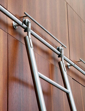 A cover of "ID2.2" cluster. The owner is maxpetzold. The cluster consists of 41 elements.