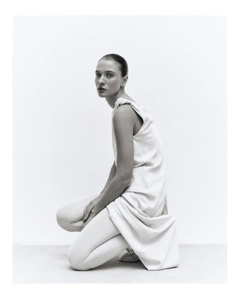 A cover of "Fashionista" cluster. The owner is majo.salazar08. The cluster consists of 38 elements.