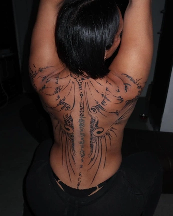 A cover of "Tatted!" cluster. The owner is kingbroskiii. The cluster consists of 10 elements.