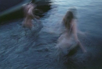 A cover of "Bliss" cluster. The owner is belente. The cluster consists of 9 elements.