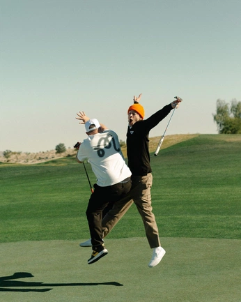 A cover of "Gollf" cluster. The owner is horizonmarket. The cluster consists of 1 element.