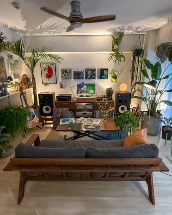 A cover of "home" cluster. The owner is aricarmelino. The cluster consists of 11 elements.