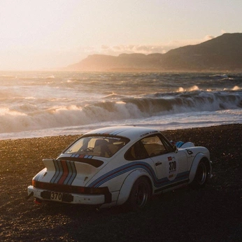 A cover of "Cars" cluster. The owner is makssou. The cluster consists of 42 elements.