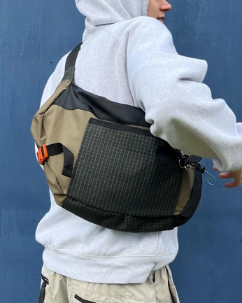 A cover of "bag" cluster. The owner is valivalentin. The cluster consists of 17 elements.