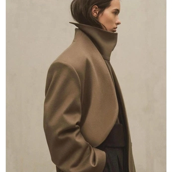 A cover of "style moodboard" cluster. The owner is tashayoung. The cluster consists of 122 elements.