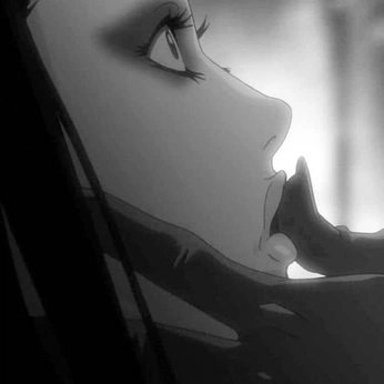 A cover of "noir" cluster. The owner is bananartyuiop. The cluster consists of 76 elements.