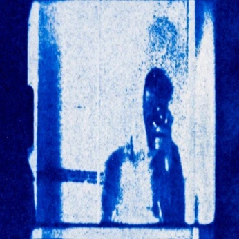 A cover of "pew pew" cluster. The owner is vivianaudrey. The cluster consists of 2 elements.