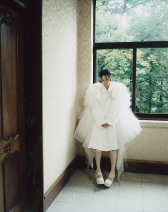 A cover of "intimo" cluster. The owner is pezordinario. The cluster consists of 40 elements.