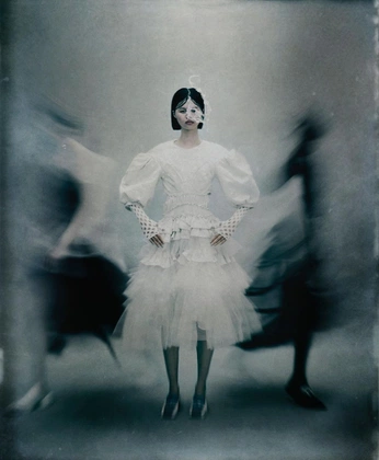 A cover of "star" cluster. The owner is pinknnoir. The cluster consists of 8 elements.