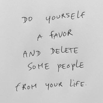 A cover of "by Thomas Lélu" cluster. The owner is joyoyss. The cluster consists of 274 elements.