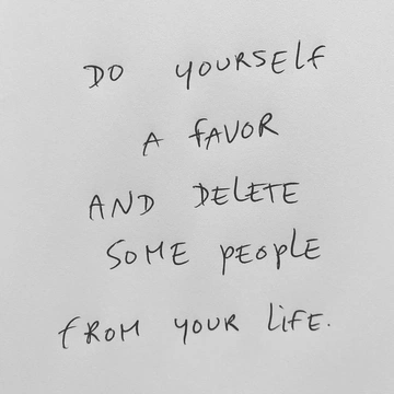 Cover of by Thomas Lélu cluster