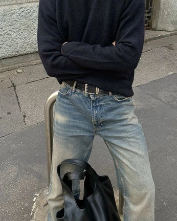 A cover of "fashion." cluster. The owner is whatswrongwithpi. The cluster consists of 11 elements.