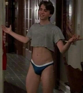 A cover of "Sluts" cluster. The owner is sydmattering. The cluster consists of 2 elements.