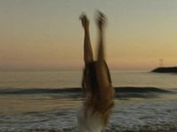 A cover of "24'" cluster. The owner is beeya. The cluster consists of 2 elements.