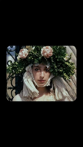 A cover of "soturnalia" cluster. The owner is soturnalia. The cluster consists of 18 elements.