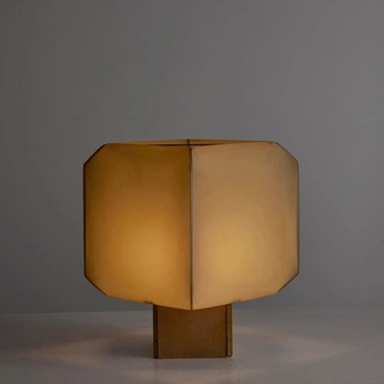 A cover of "Interior" cluster. The owner is tovesvedling. The cluster consists of 149 elements.