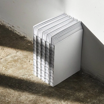 A cover of "Still_Book" cluster. The owner is raulzitolima. The cluster consists of 56 elements.