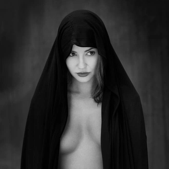 A cover of "Anna-Lena" cluster. The owner is wtphotography. The cluster consists of 1 element.