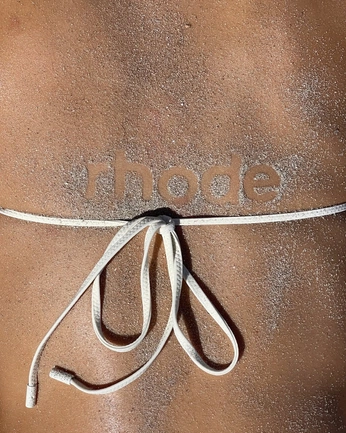 A cover of "branding & advertising" cluster. The owner is touchofgrey. The cluster consists of 11 elements.