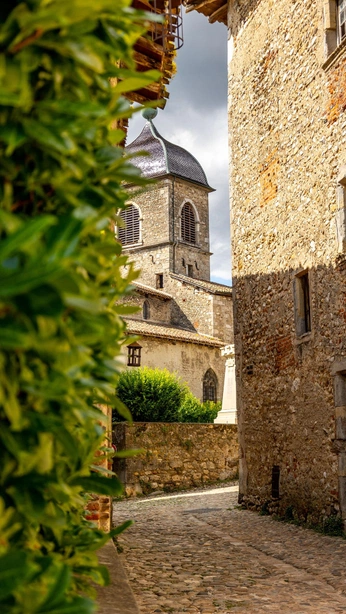 A cover of "wander/france" cluster. The owner is rai. The cluster consists of 13 elements.