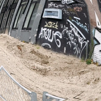 A cover of "space hey inspo" cluster. The owner is euqndo. The cluster consists of 58 elements.