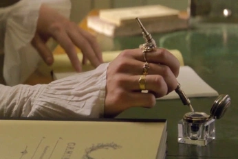 A cover of "Vibe" cluster. The owner is legnevaa. The cluster consists of 17 elements.