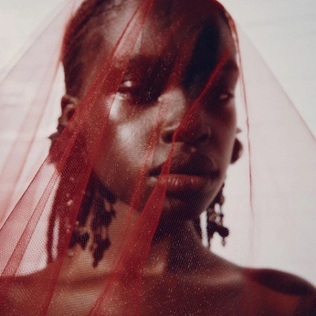 A cover of "hollowborn" cluster. The owner is spicymeatball. The cluster consists of 136 elements.