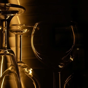 A cover of "Glassware" cluster. The owner is norah. The cluster consists of 8 elements.