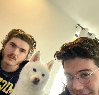 A cover of "ted nivison" cluster. The owner is heartsforsza. The cluster consists of 287 elements.