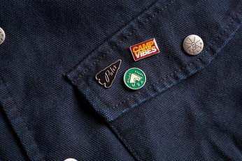 A cover of "k.way" cluster. The owner is violasognoo. The cluster consists of 46 elements.