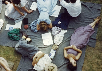 A cover of "slow dance" cluster. The owner is stevewonder. The cluster consists of 23 elements.