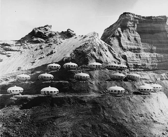 A cover of "Outer space" cluster. The owner is eunovantasei. The cluster consists of 12 elements.