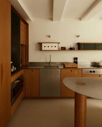 A cover of "Kitchen" cluster. The owner is coltonhayes. The cluster consists of 1 element.